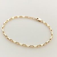 FOJDPAS Golden Chain Bracelet - Elegant and Versatile Bracelet for Women, Perfect for Layering or Solo Wear